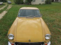 MG B GT