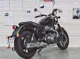 Moto Royal Enfield 650 SUPER METEOR A2