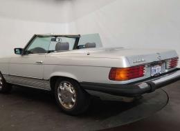 Mercedes-Benz SL 380