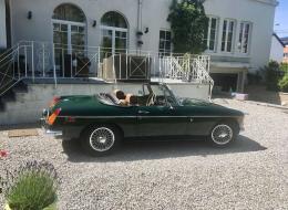 MG B Roadster