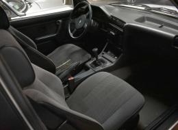 BMW Série 3 E30 320i