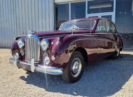 Jaguar MK 9