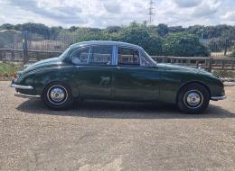 Daimler 250 V8 Saloon