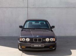 BMW M5 E34