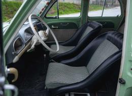 Renault Dauphine