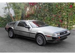 De Lorean DMC 12