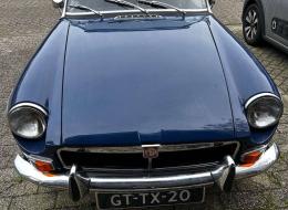 MG B