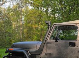 Jeep Wrangler YJ
