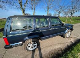 Jeep Cherokee 4.0 L -haut de gamme B/A