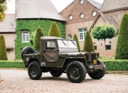 Willys Overland LWB ("ambulance"