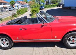 Fiat 124 Spider
