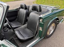 Triumph TR4