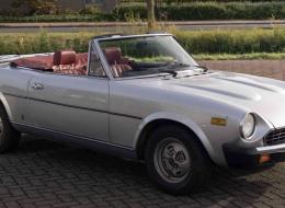 Fiat 124 Spider