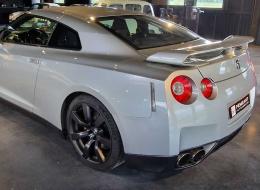 Nissan GT-R R35 V6 Biturbo 3.8 – 485cv 