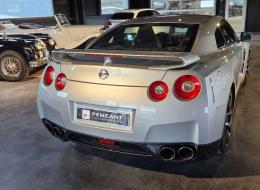 Nissan GT-R R35 V6 Biturbo 3.8 – 485cv 