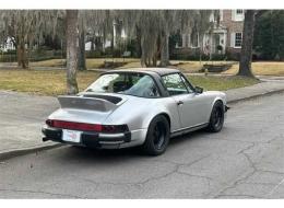 Porsche 911 SC Targa