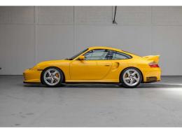 Porsche 996 GT2 *PORSCHE EXCLUSIVE / PREMI&Egrave;RE PEINTURE*