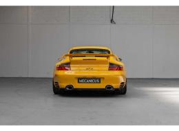 Porsche 996 GT2 *PORSCHE EXCLUSIVE / PREMI&Egrave;RE PEINTURE*