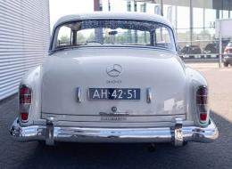 Mercedes-Benz 300 Adenauer