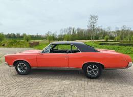 Pontiac GTO V8 6.6 L