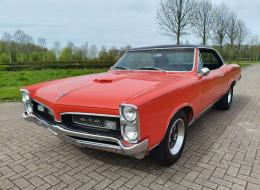Pontiac GTO V8 6.6 L