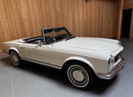 Mercedes-Benz SL 280 Pagode