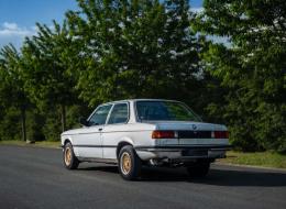 BMW Série 3 323i coupé