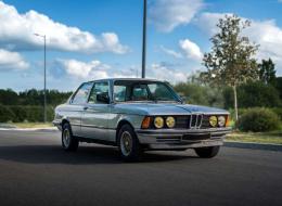 BMW Série 3 323i coupé