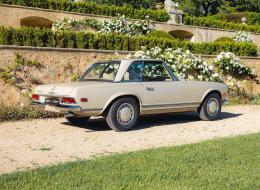 Mercedes-Benz SL 280 Pagode