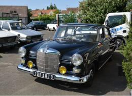 Mercedes-Benz 190 C W110