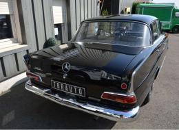 Mercedes-Benz 190 C W110