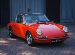 Porsche 911 Targa 