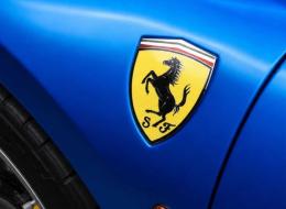 Ferrari F8 Spider V8