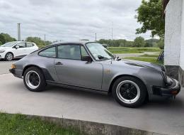 Porsche 911 Carrera 3.2 Coupé 