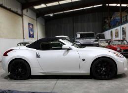 Nissan 370 Z roadster