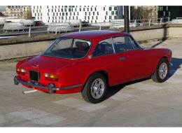 Alfa Roméo Giulia GT 2000 Veloce