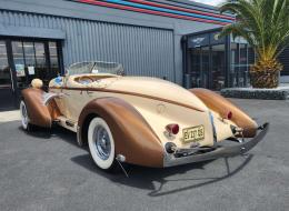 Auburn Boattail Speedster replica