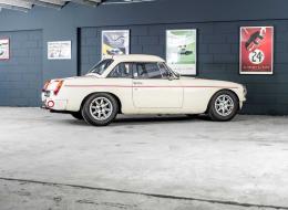 MG B