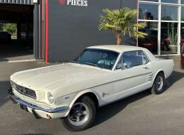 Ford Mustang V8 Coupé
