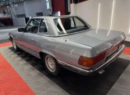 Mercedes-Benz SL 280 R107
