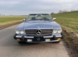 Mercedes-Benz SL 560