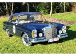 Mercedes-Benz SE 220 Cabriolet
