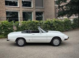 Alfa Roméo Spider 2000 Veloce | Alfaholics Fast Road Kit