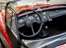 Triumph TR2