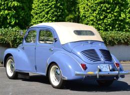 Renault 4 CV Découvrable & remorque