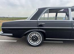 Mercedes-Benz SEL 300