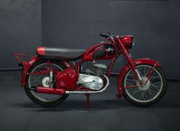 Moto Peugeot 176 TC4 