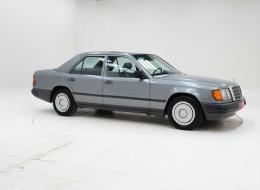 Mercedes-Benz E 230 '88 CH98802