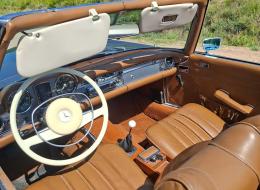 Mercedes-Benz SL 280 SL PAGODE