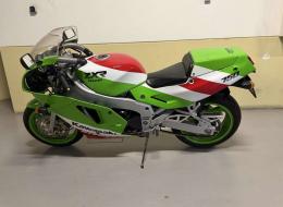 Moto Kawazaki ZXR 750